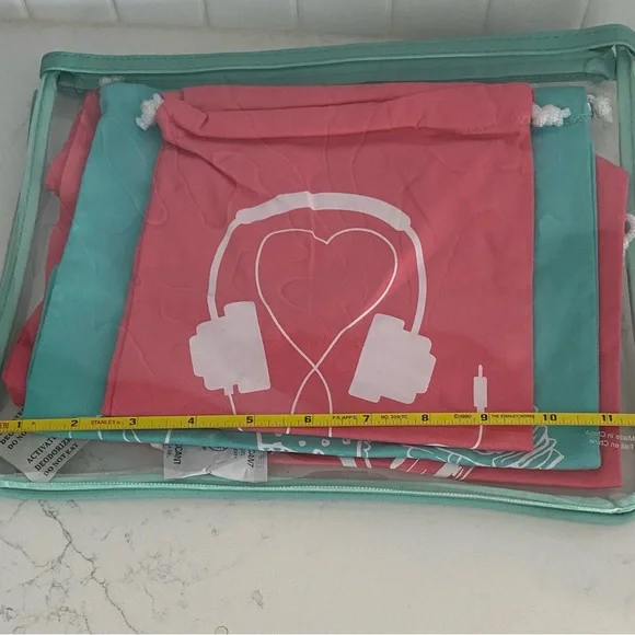 Colorful Drawstring Bags Set (4 pcs) - Picture 3 of 4